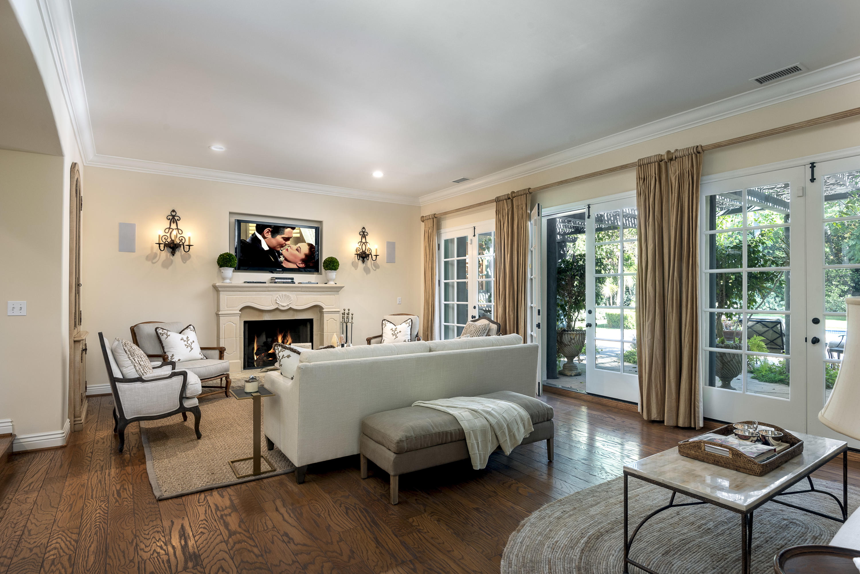 1164 Hill Road Santa Barbara, CA 93108 - Photo 3 of 21 LivingRoomNEWFlat
