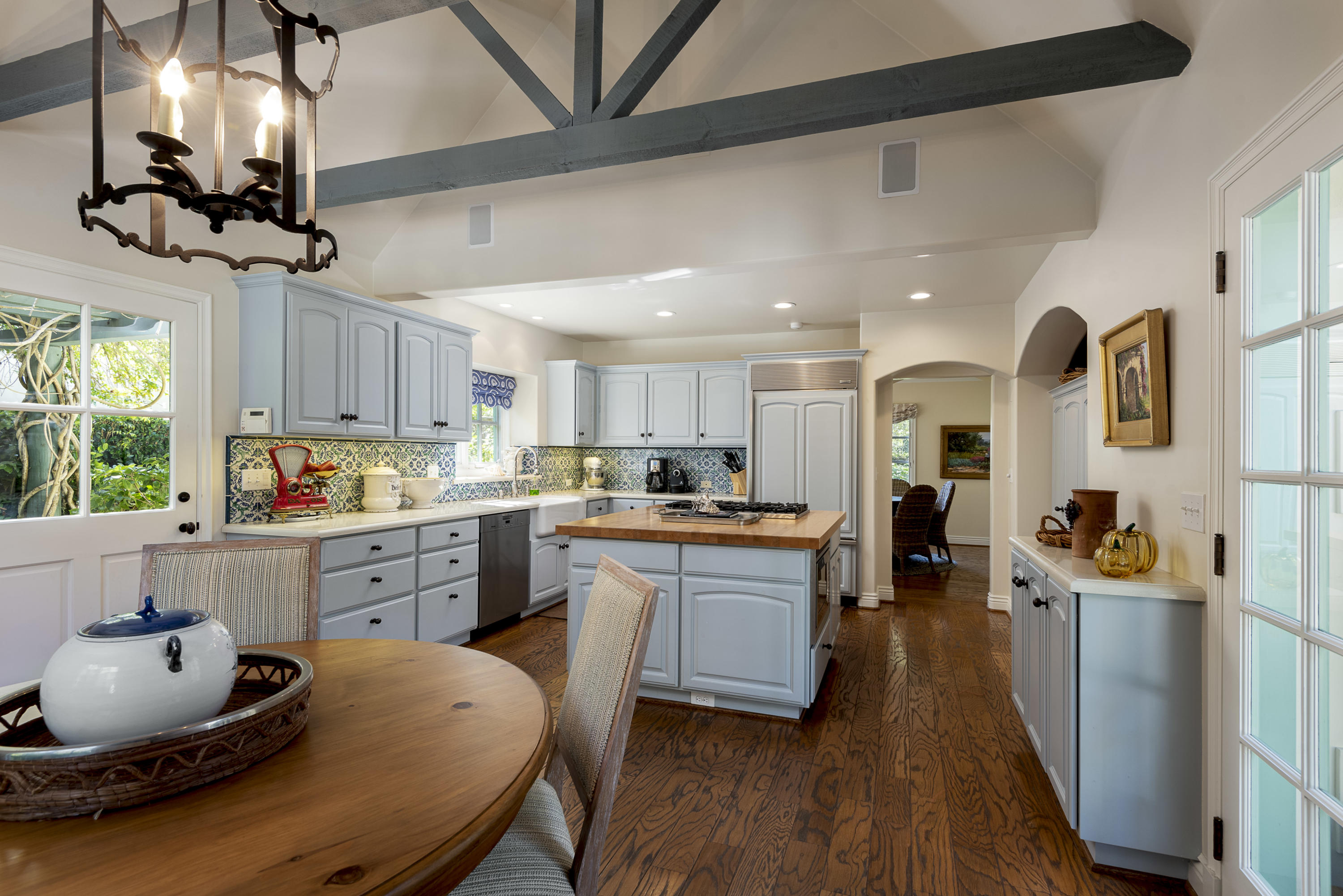 1164 Hill Road Santa Barbara, CA 93108 - Photo 5 of 21 KitchenNewFlat