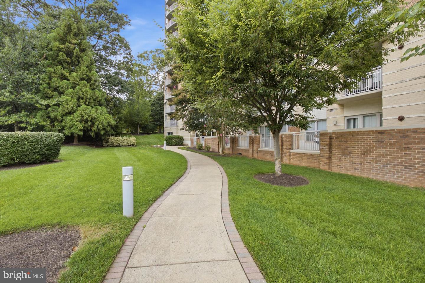 11800 Sunset Hills Road, Unit 202 Reston, VA 20190 - Photo 33 of 62 Gallery Image 33