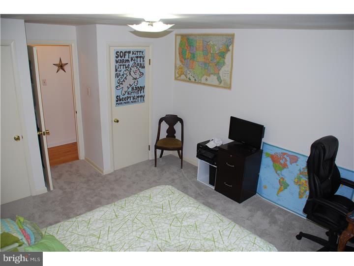 107 Rutgers Avenue, Unit B3 Swarthmore, PA 19081 - Photo 10 of 15 Master Bedroom
