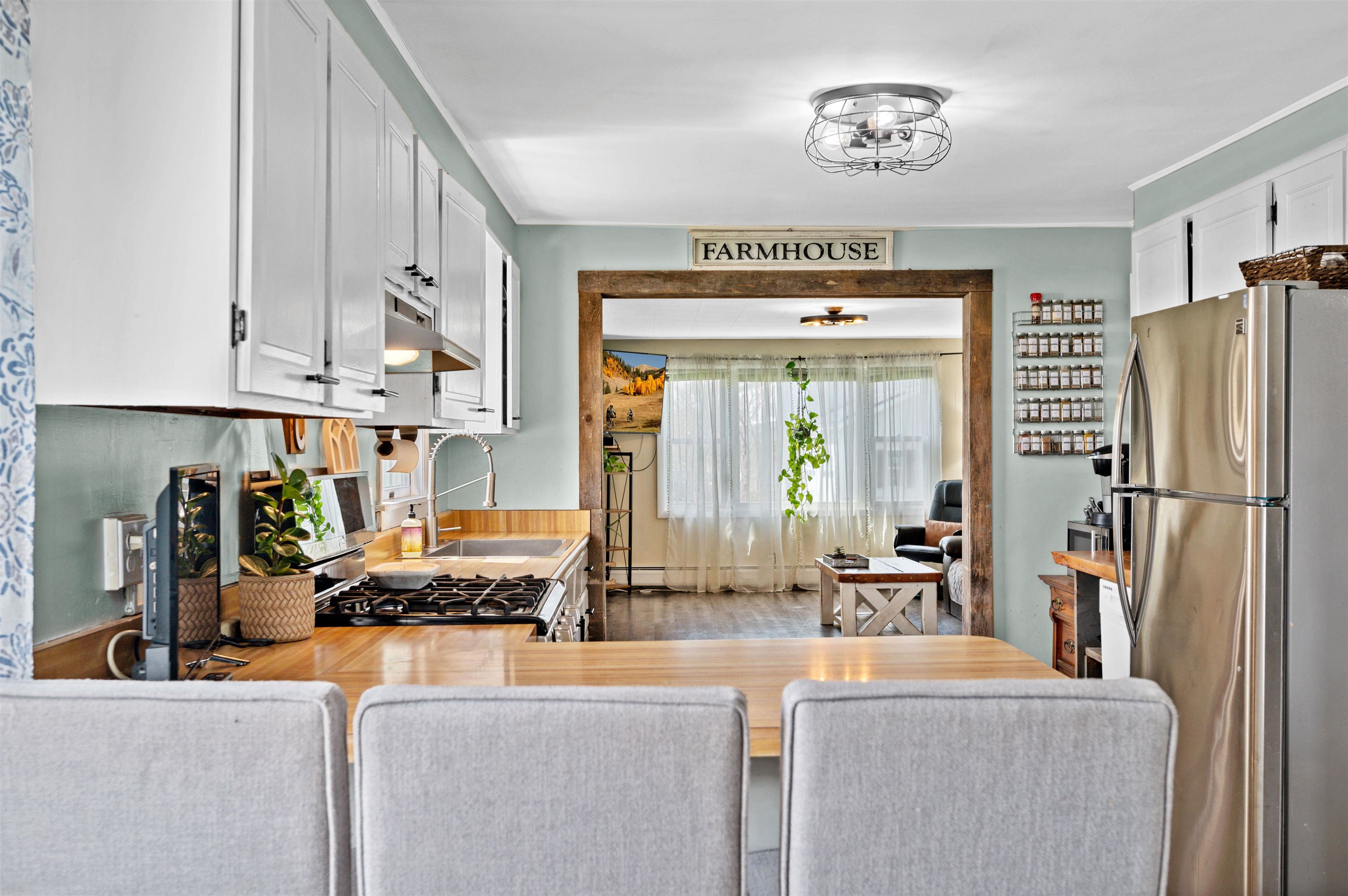 372 Beckley Hill Road Barre Town, VT 05641 - Photo 4 of 33