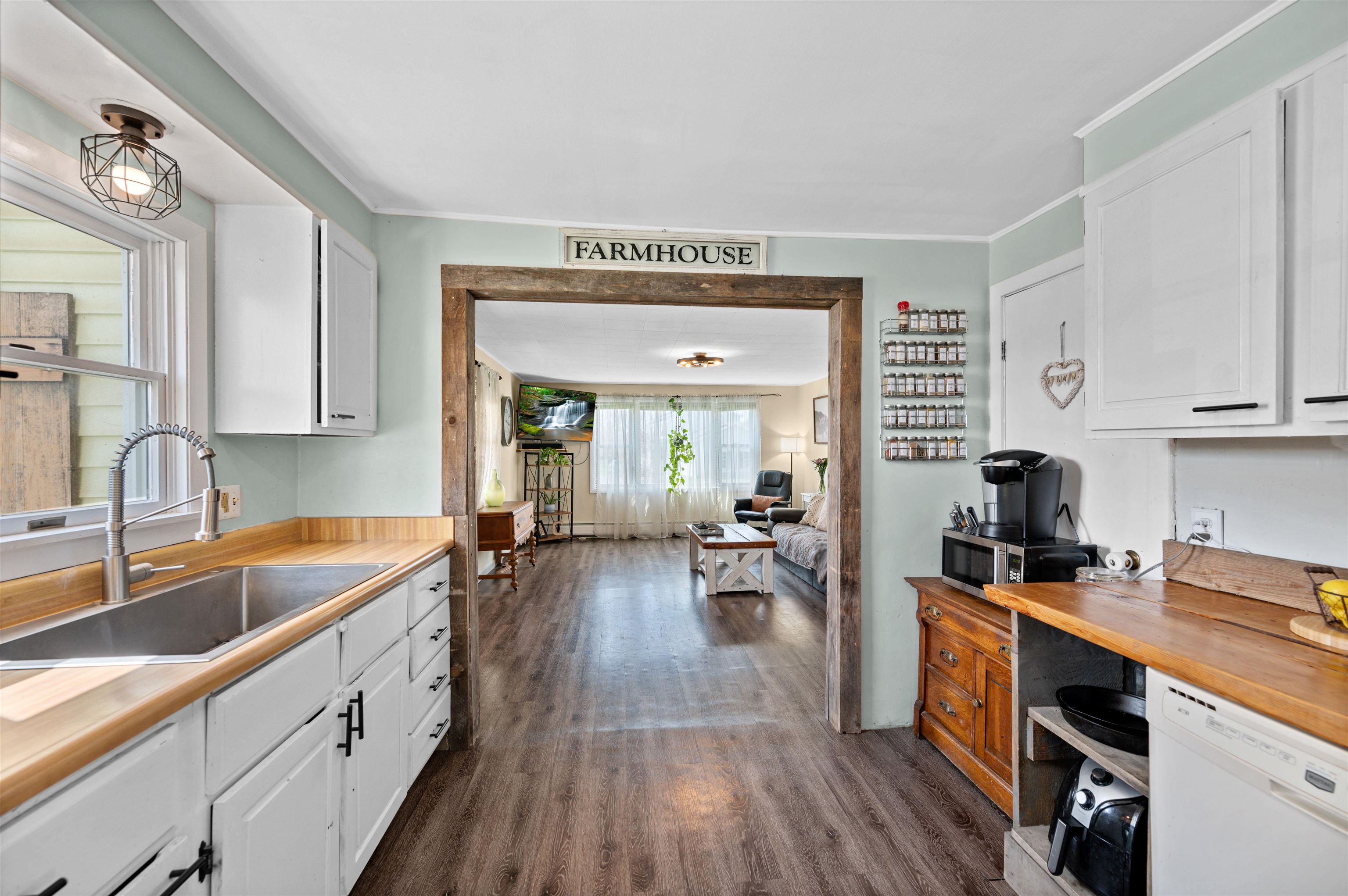 372 Beckley Hill Road Barre Town, VT 05641 - Photo 6 of 33