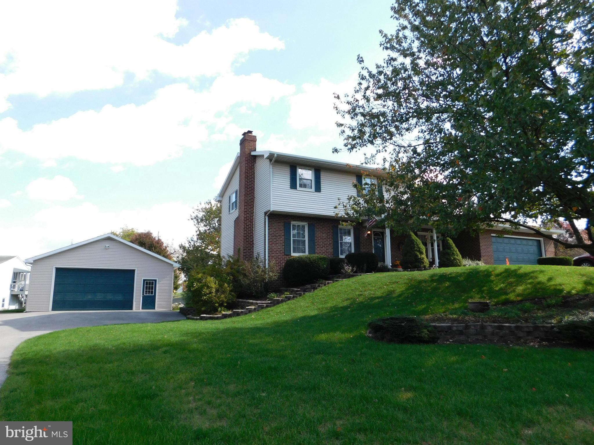 4034 Franklin Road Chambersburg, PA 17202 - Photo 1 of 21 Exterior (Front)