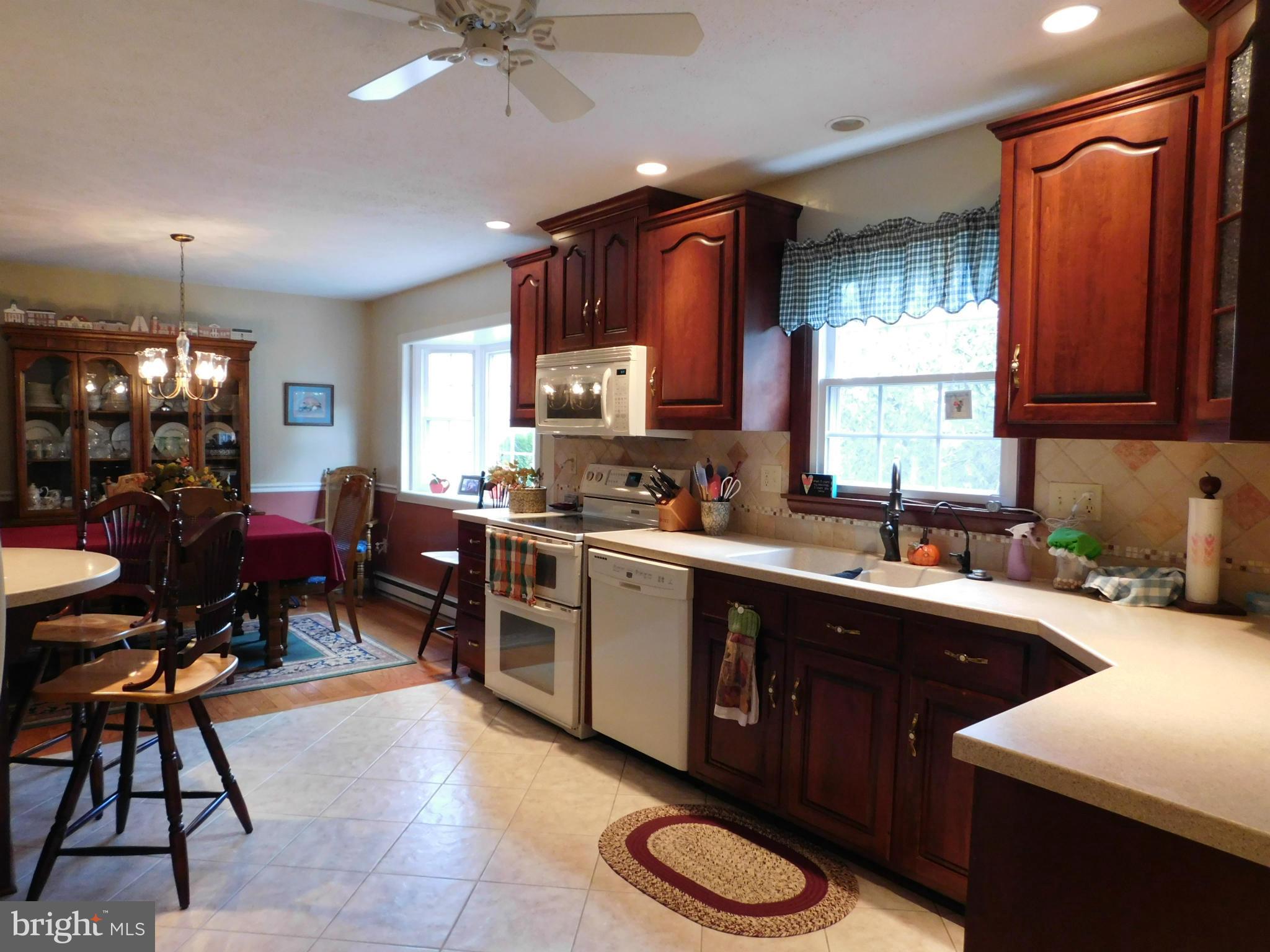 4034 Franklin Road Chambersburg, PA 17202 - Photo 15 of 21 Kitchen