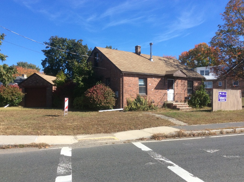 1546 Westover Road Chicopee, MA 01020 - Photo 2 of 2 Gallery Image 2