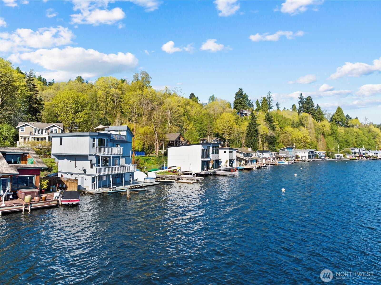 14080 Riviera Place Northeast Seattle, WA 98125 - Photo 34 of 39 Gallery Image 34
