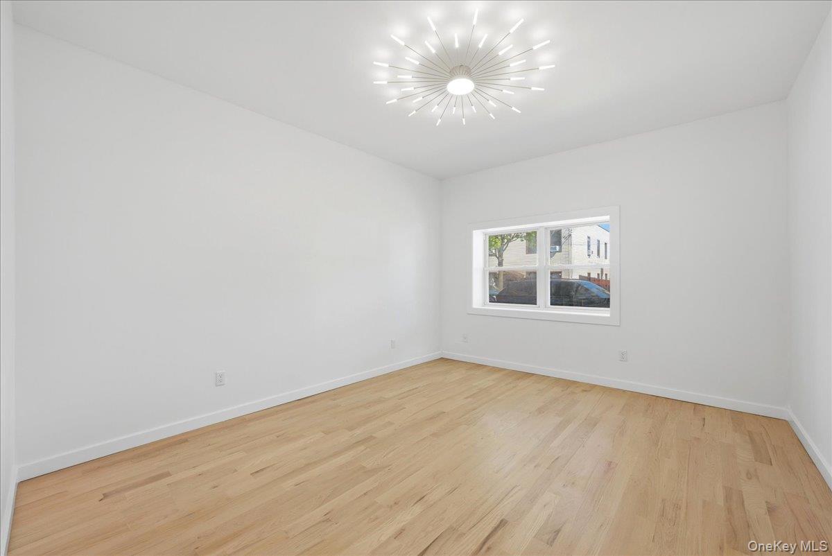2407 Butler Place Bronx, NY 10461 - Photo 25 of 39