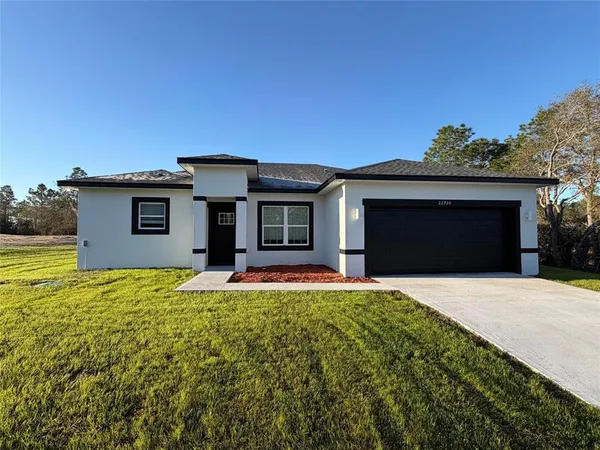 $299,900 | 22930 Southwest Kearney Lane, Dunnellon, FL 34431