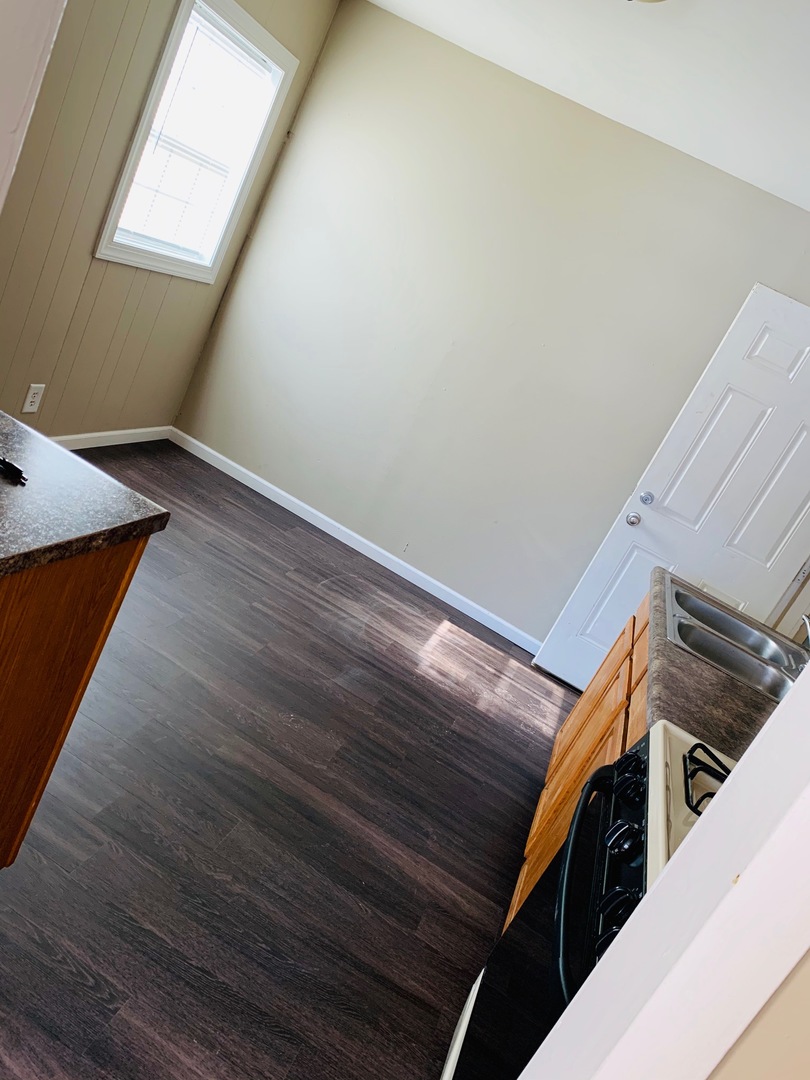 136 South 6th Street Rochelle, IL 61068 - Photo 7 of 10