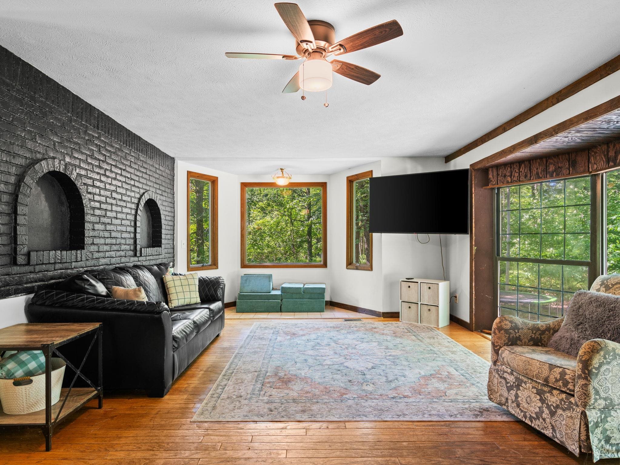 3527 South 31 Road Cadillac, MI 49601 - Photo 4 of 60