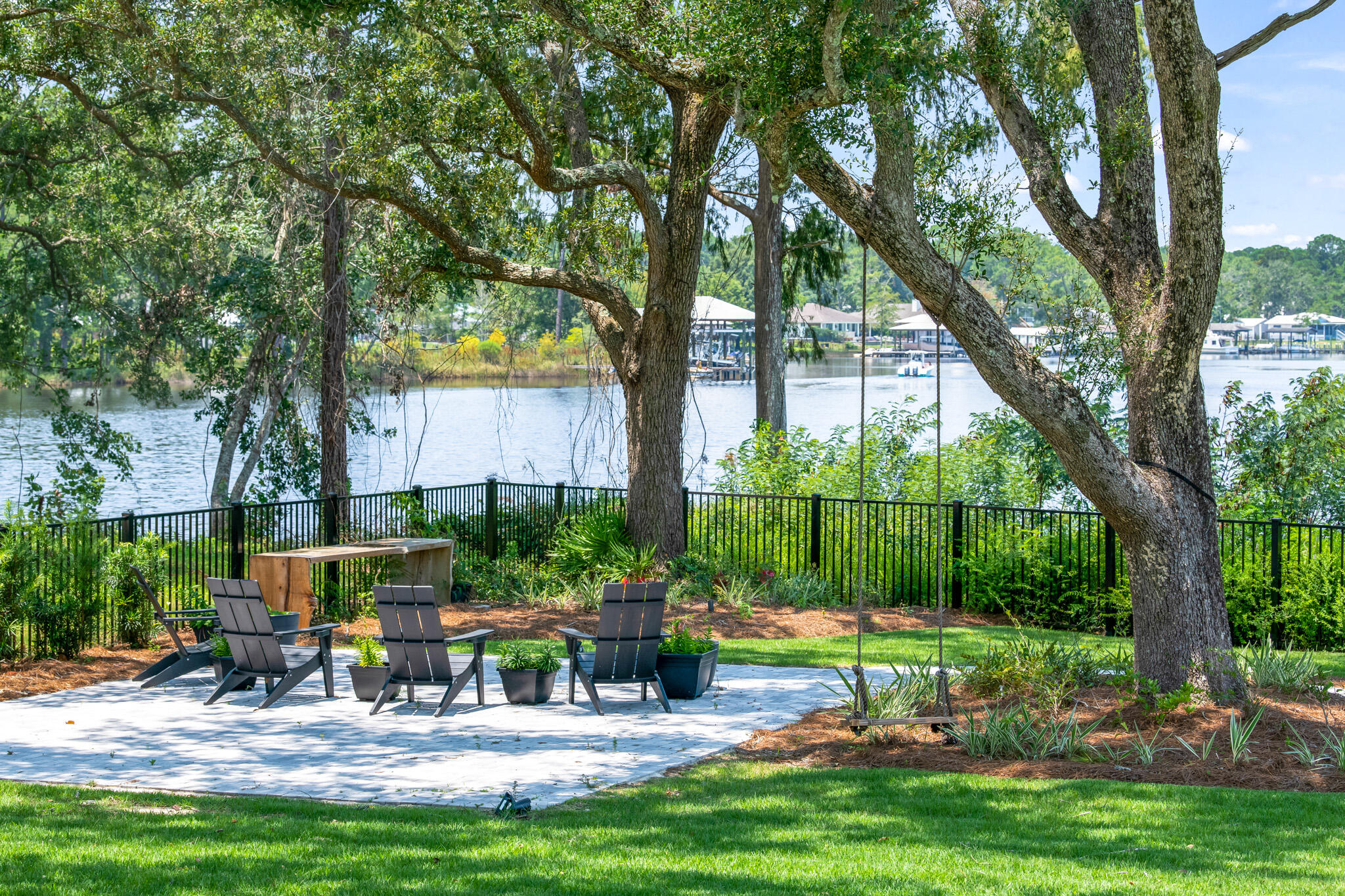 648 Mallet Bayou Road Freeport, FL 32439 - Photo 11 of 86 DSC_5525