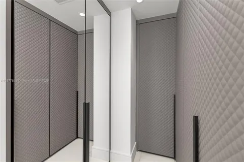 $9,985,000 | 17975 Collins Avenue, Unit N1802, Sunny Isles Beach, FL 33160