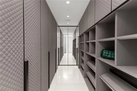 $9,985,000 | 17975 Collins Avenue, Unit N1802, Sunny Isles Beach, FL 33160