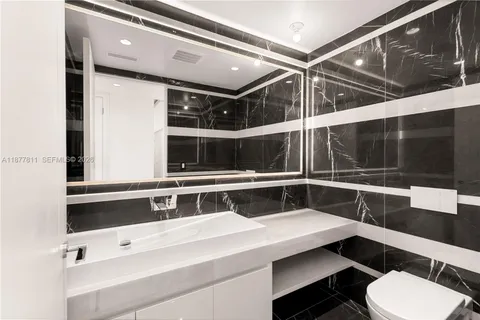 $9,985,000 | 17975 Collins Avenue, Unit N1802, Sunny Isles Beach, FL 33160