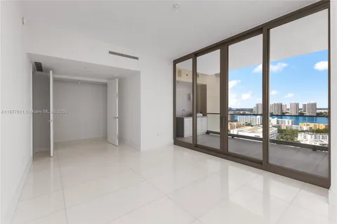 $9,985,000 | 17975 Collins Avenue, Unit N1802, Sunny Isles Beach, FL 33160
