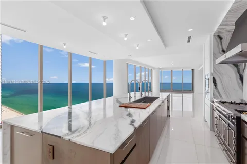 $9,985,000 | 17975 Collins Avenue, Unit N1802, Sunny Isles Beach, FL 33160