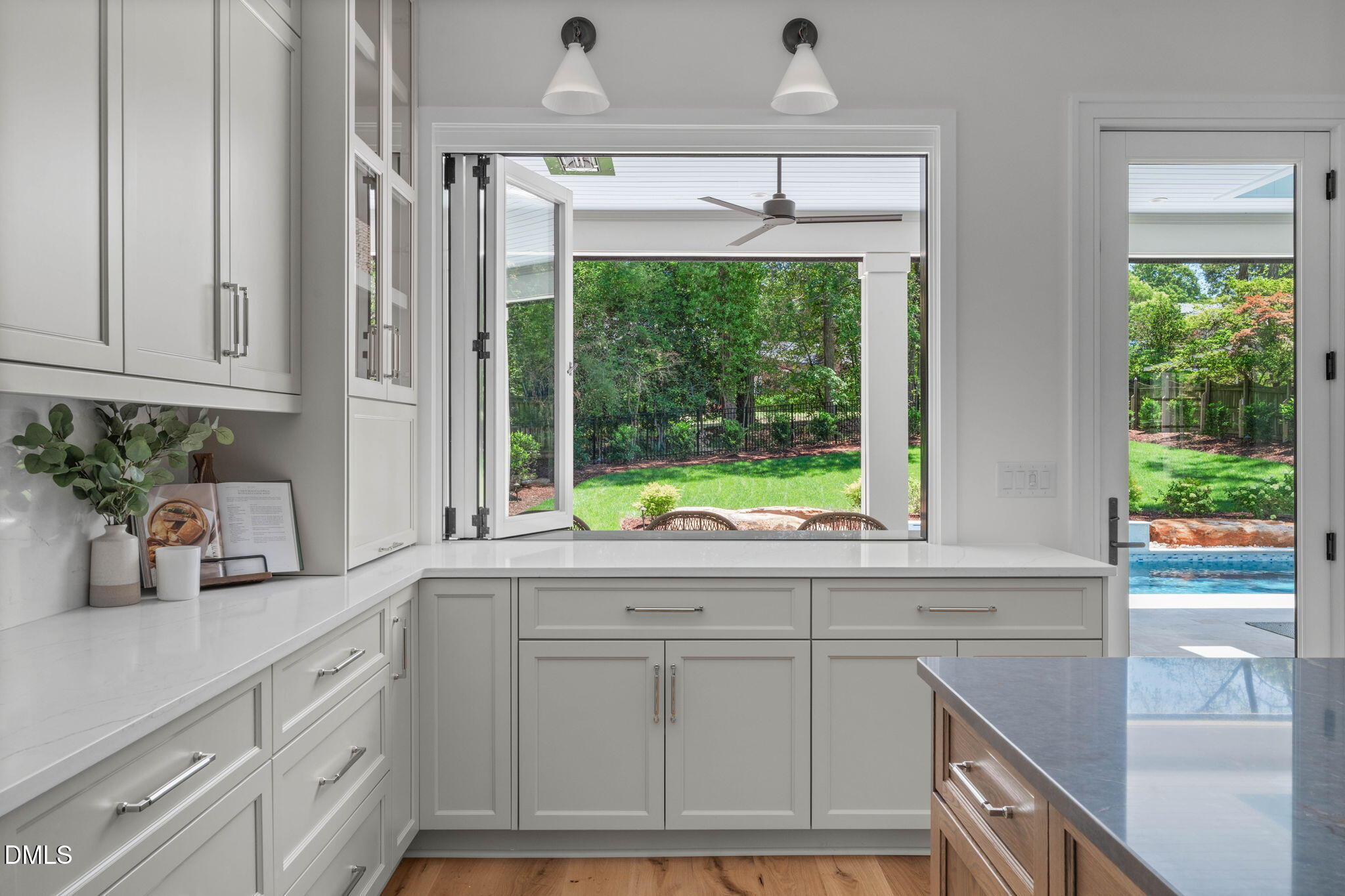 1718 Piccadilly Lane Raleigh, NC 27608 - Photo 11 of 60 A-23