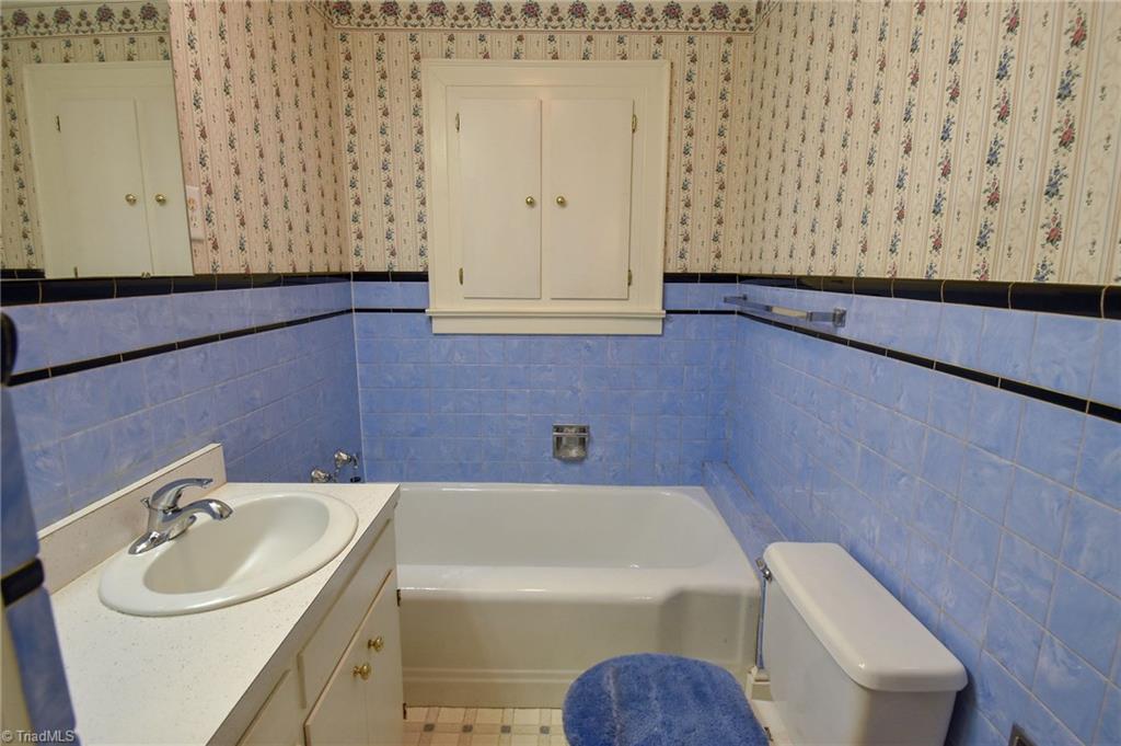 979 Mt Shepherd Road Asheboro, NC 27205 - Photo 12 of 25 Gallery Image 12