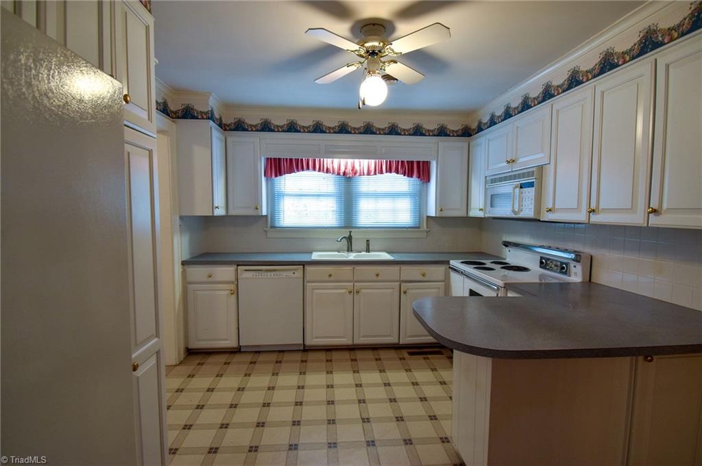 979 Mt Shepherd Road Asheboro, NC 27205 - Photo 6 of 25 Gallery Image 6