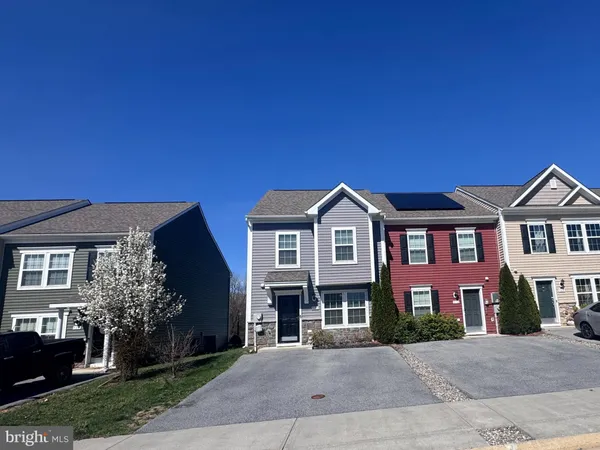 $2,100 | 576 Thumper Drive, Ranson, WV 25438