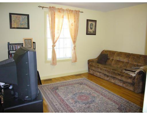 163 Cedar Street Lexington, MA 02421 - Photo 14 of 17 Gallery Image 14