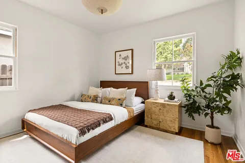 $899,000 | 734 East Mendocino Street, Altadena, CA 91001
