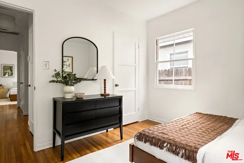 $899,000 | 734 East Mendocino Street, Altadena, CA 91001