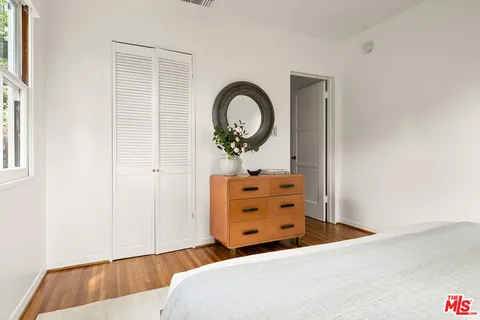 $899,000 | 734 East Mendocino Street, Altadena, CA 91001