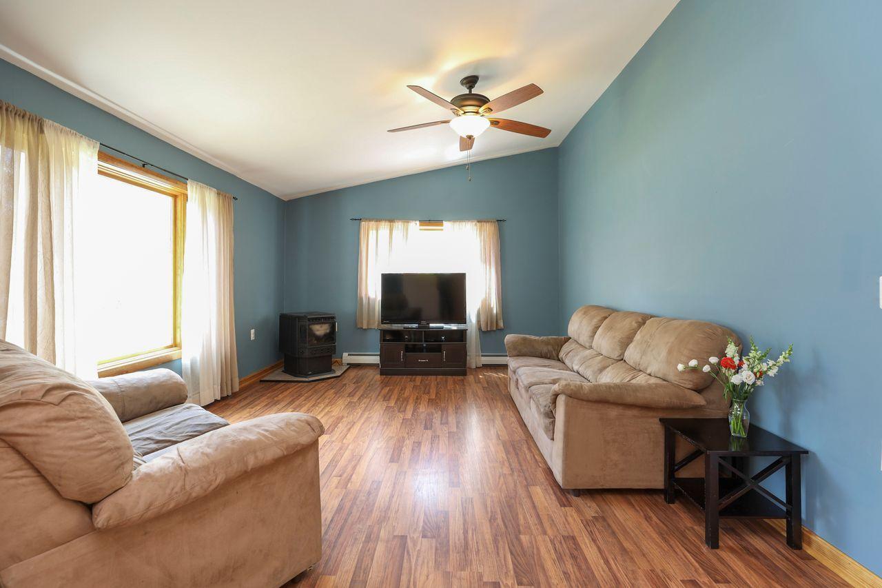 1050 Brunswick Road Richmond, ME 04357 - Photo 4 of 28 006-photo-8304714