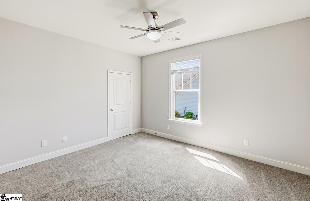 100 Ridgefield Lane Greer, SC 29651 - Photo 23 of 37