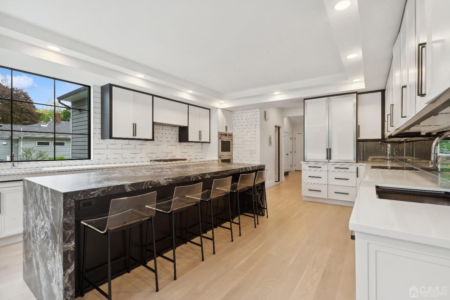 13 Brookfall Road Edison, NJ 08817 - Photo 6 of 29 Gallery Image 6
