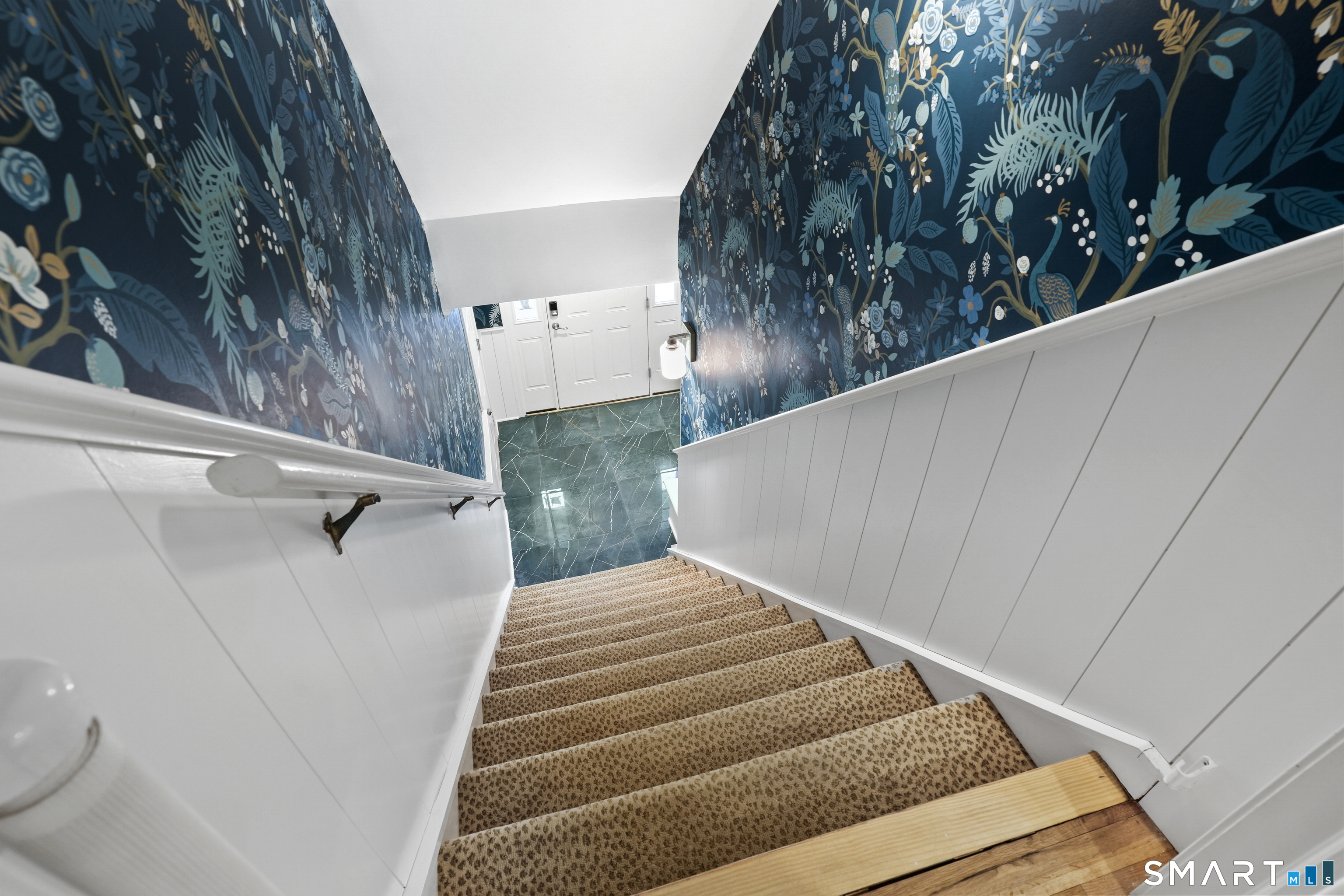 26 Abbott Avenue Ridgefield, CT 06877 - Photo 7 of 34 a view of entryway