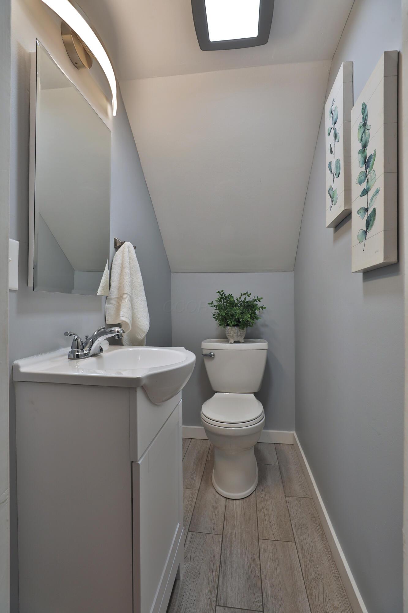 814 Oxley Road Columbus, OH 43212 - Photo 29 of 47 814-Oxley-30