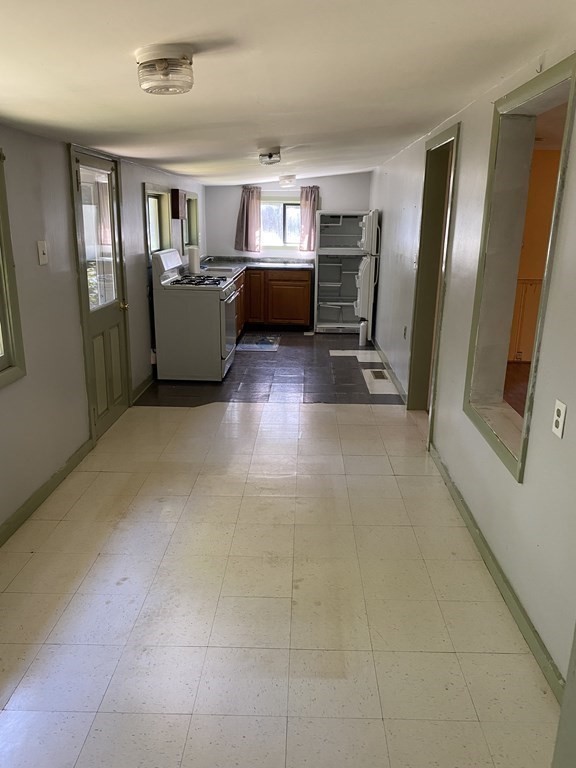 1 Brayton Drive Southwick, MA 01077 - Photo 11 of 30