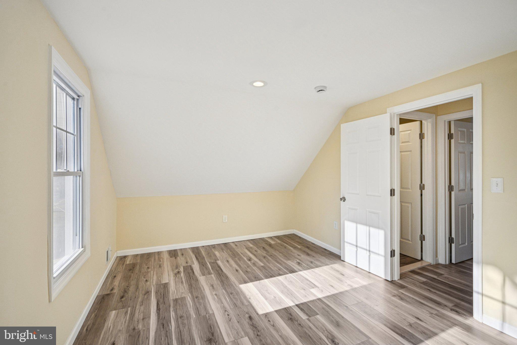 195 Chews Landing Road Clementon, NJ 08021 - Photo 20 of 48 195 Chews Landing Rd. Front Bedroom