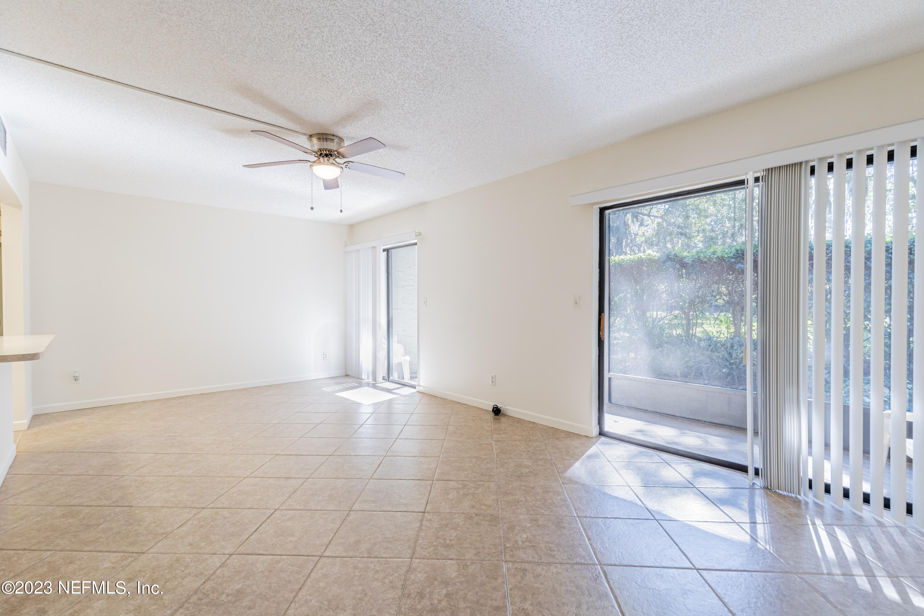 3 Alcira Court St. Augustine, FL 32086 - Photo 15 of 48 3 ALCIRA CT-31