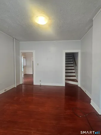 $2,400 | 53-55 Laurel Street, Unit 55, Manchester, CT 06040
