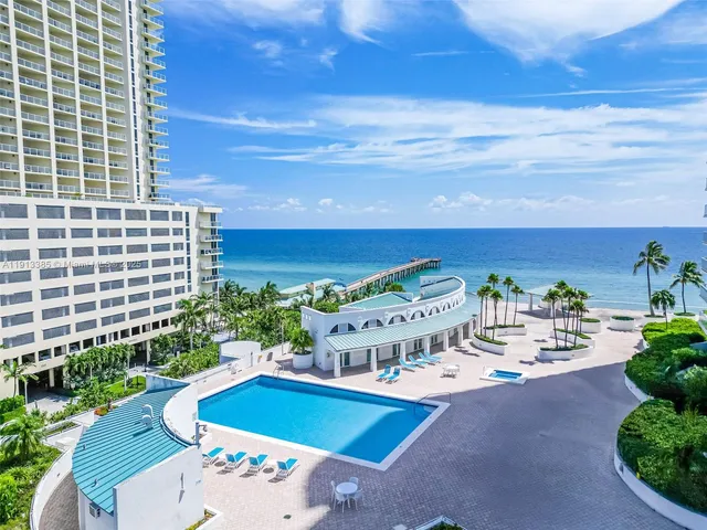 $7,800 | 16485 Collins Avenue, Unit 1836, Sunny Isles Beach, FL 33160