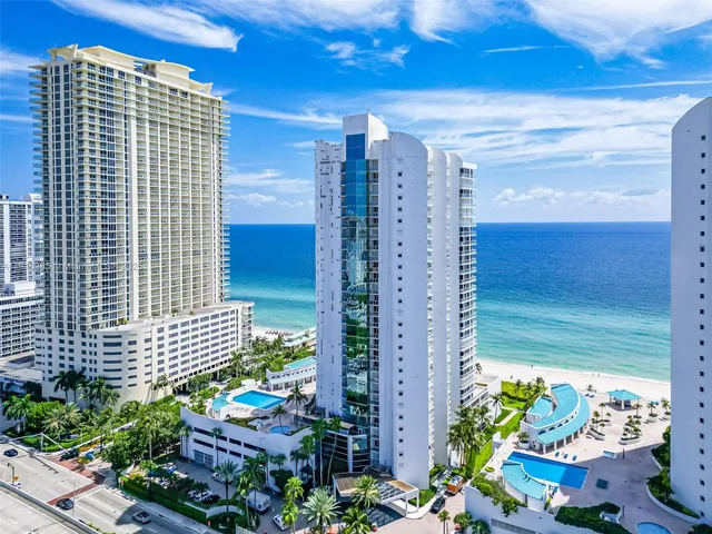 $7,800 | 16485 Collins Avenue, Unit 1836, Sunny Isles Beach, FL 33160