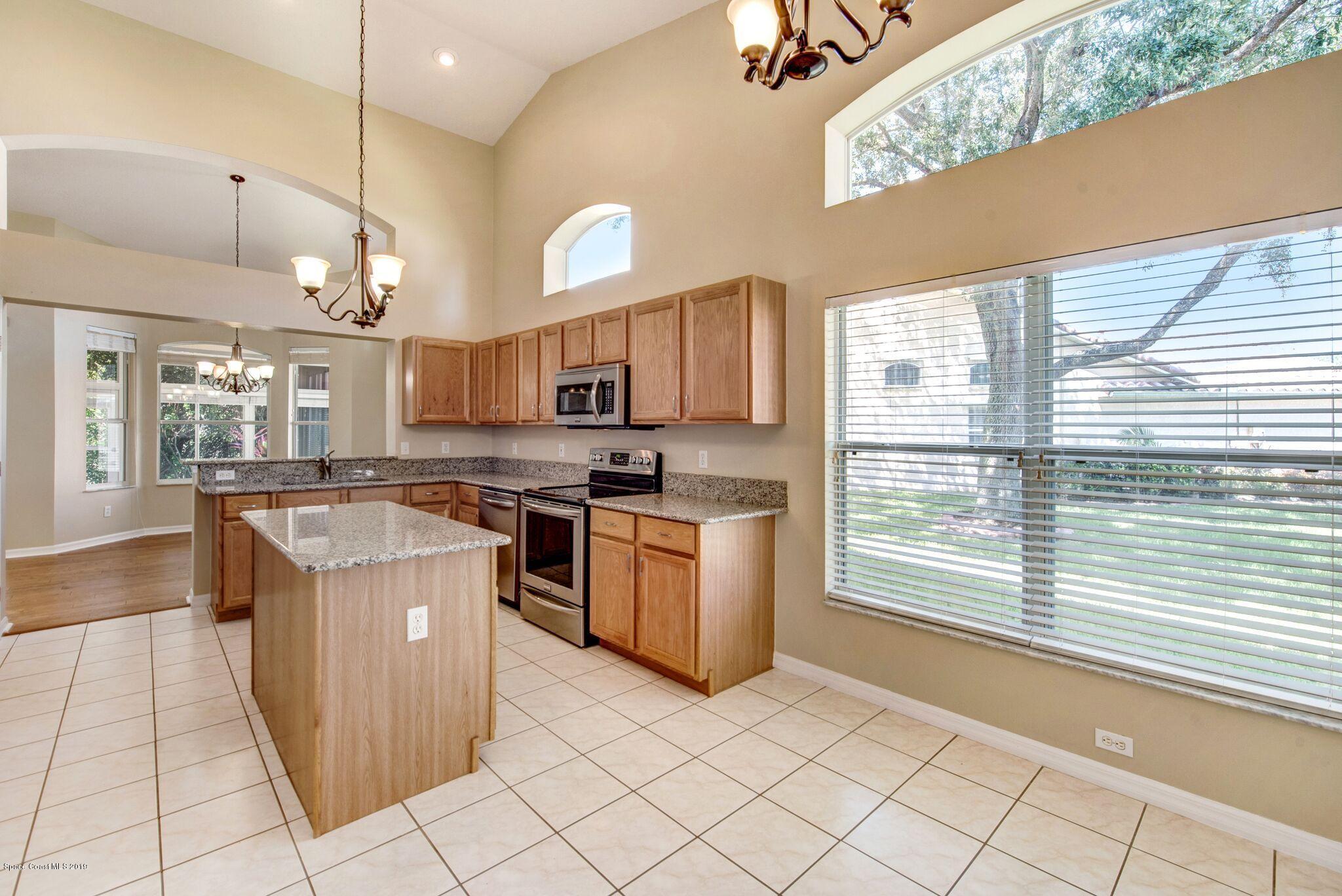 468 Renaissance Avenue Melbourne, FL 32940 - Photo 11 of 27 Kitchen 2