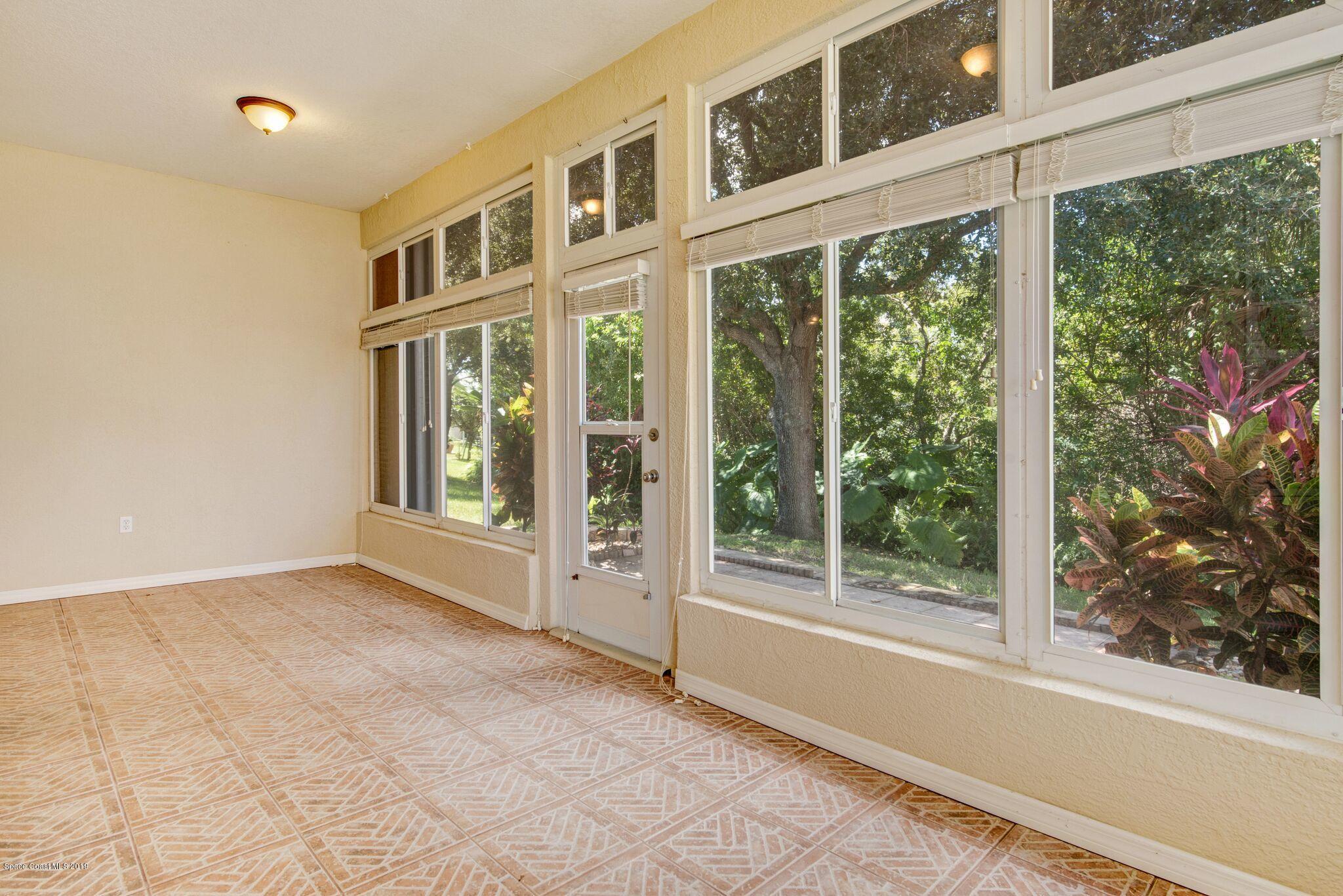 468 Renaissance Avenue Melbourne, FL 32940 - Photo 22 of 27 Florida Room2