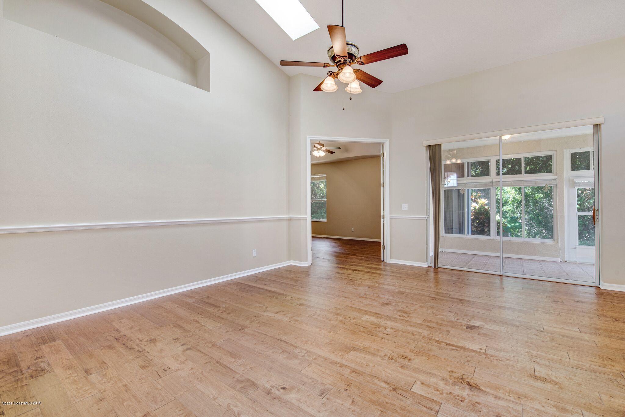468 Renaissance Avenue Melbourne, FL 32940 - Photo 7 of 27 Living 4