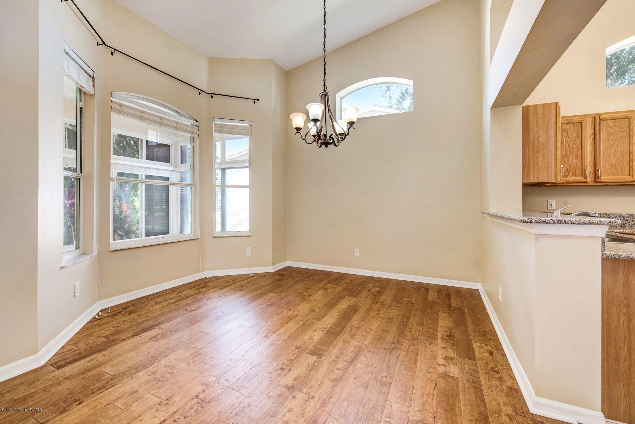 468 Renaissance Avenue Melbourne, FL 32940 - Photo 8 of 27 Dining 2