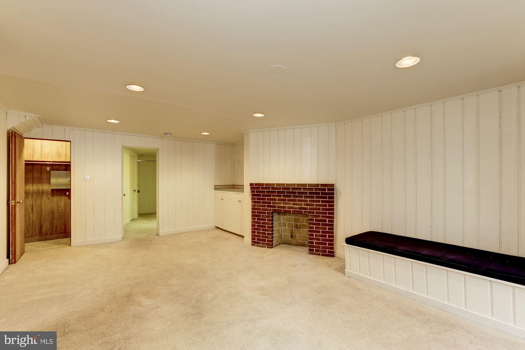 3018 Cambridge Place Northwest Washington, DC 20007 - Photo 38 of 44