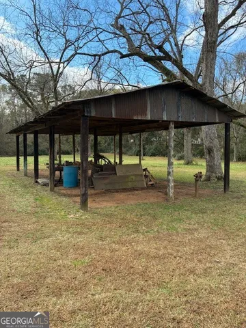 a view of outdoor space yard and patio