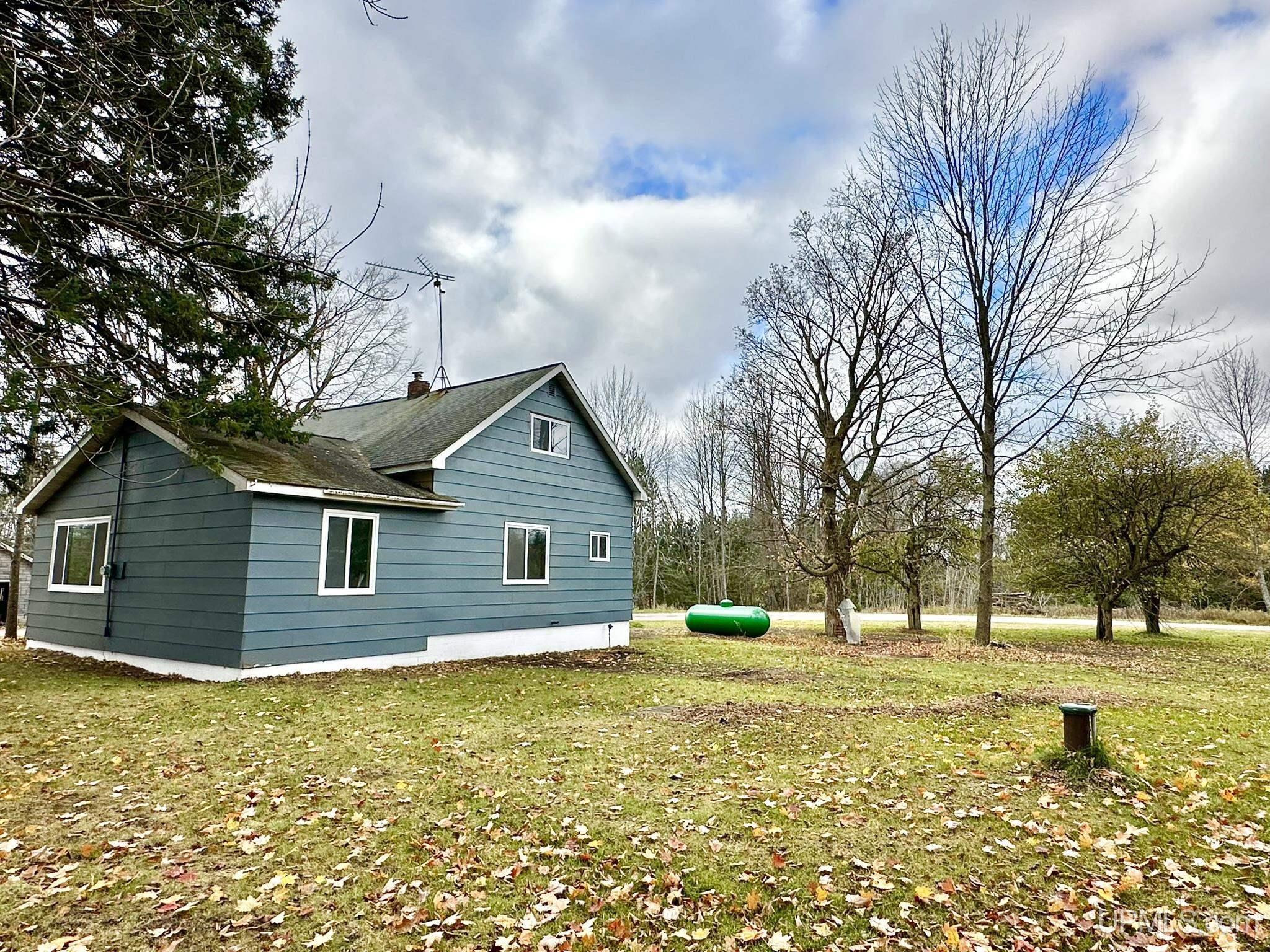 N4352 Davis Street Felch, MI 49831 - Photo 17 of 18