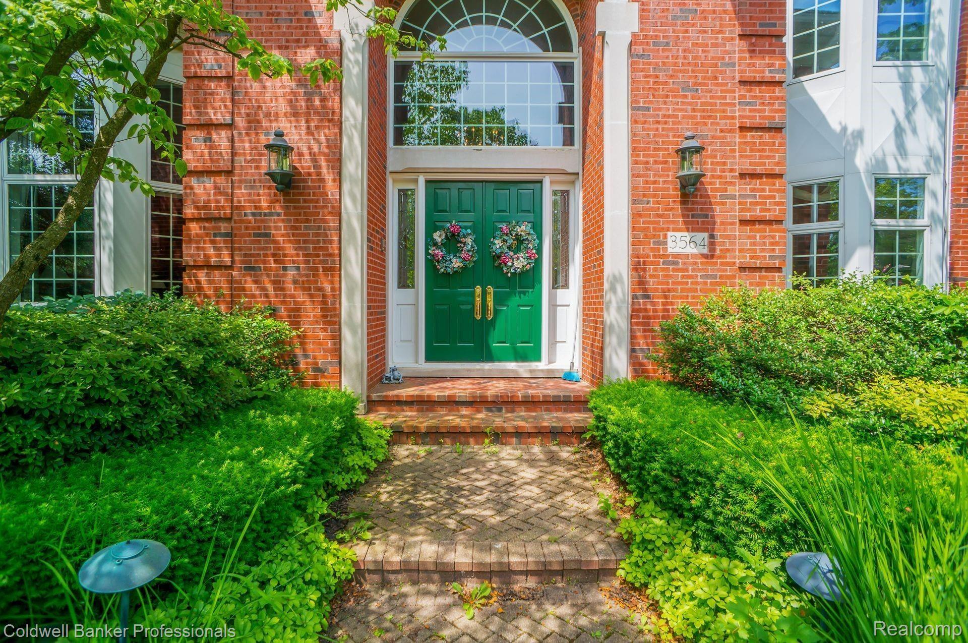 3564 Walnut Brook Drive Rochester, MI 48309 - Photo 4 of 47 3.jpg