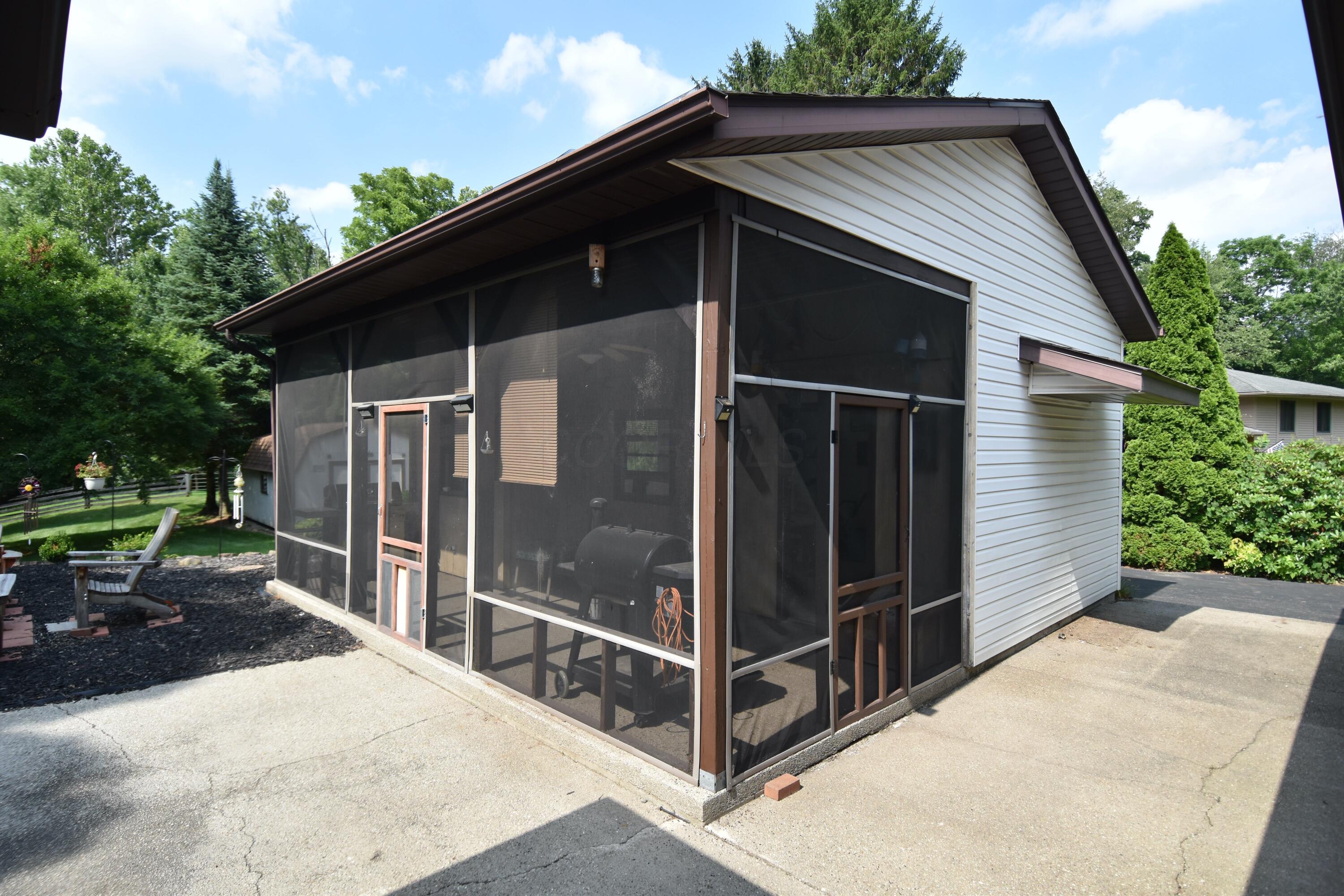 15 Tow Path Road Granville, OH 43023 - Photo 56 of 79 Screened Porch Room