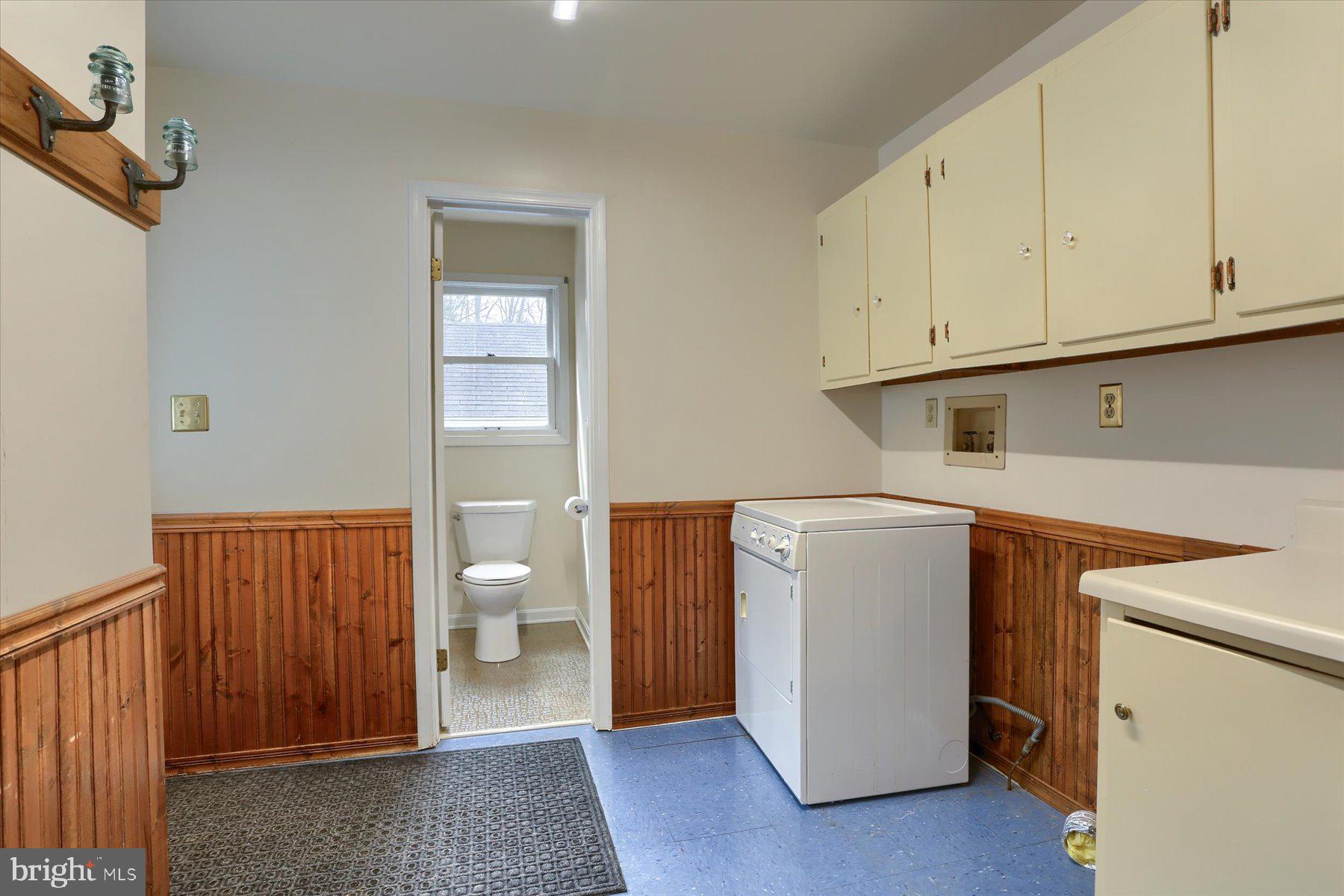 1508 Roundtop Road Middletown, PA 17057 - Photo 16 of 48 Laundry