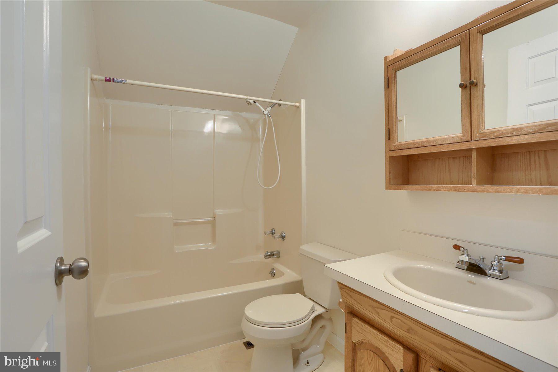 1508 Roundtop Road Middletown, PA 17057 - Photo 24 of 48 Second Floor Bathroom